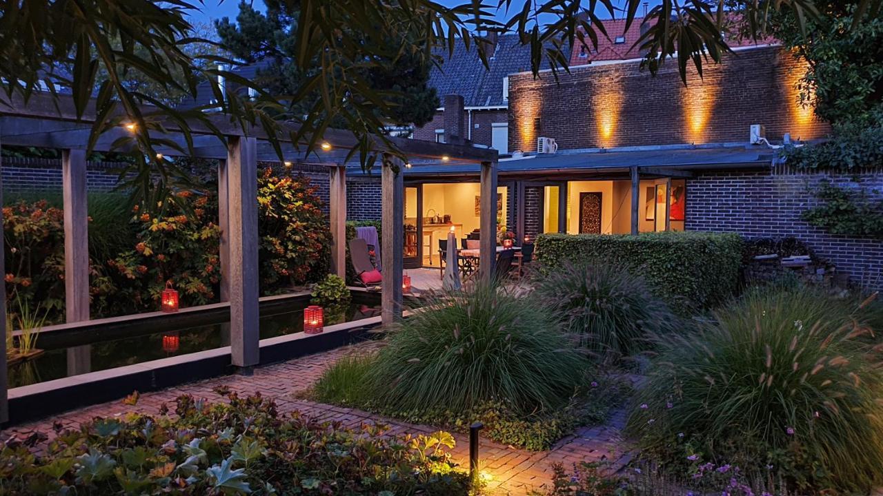 Downtown Hideaway, B&B Grand Deluxe Eindhoven Extérieur photo