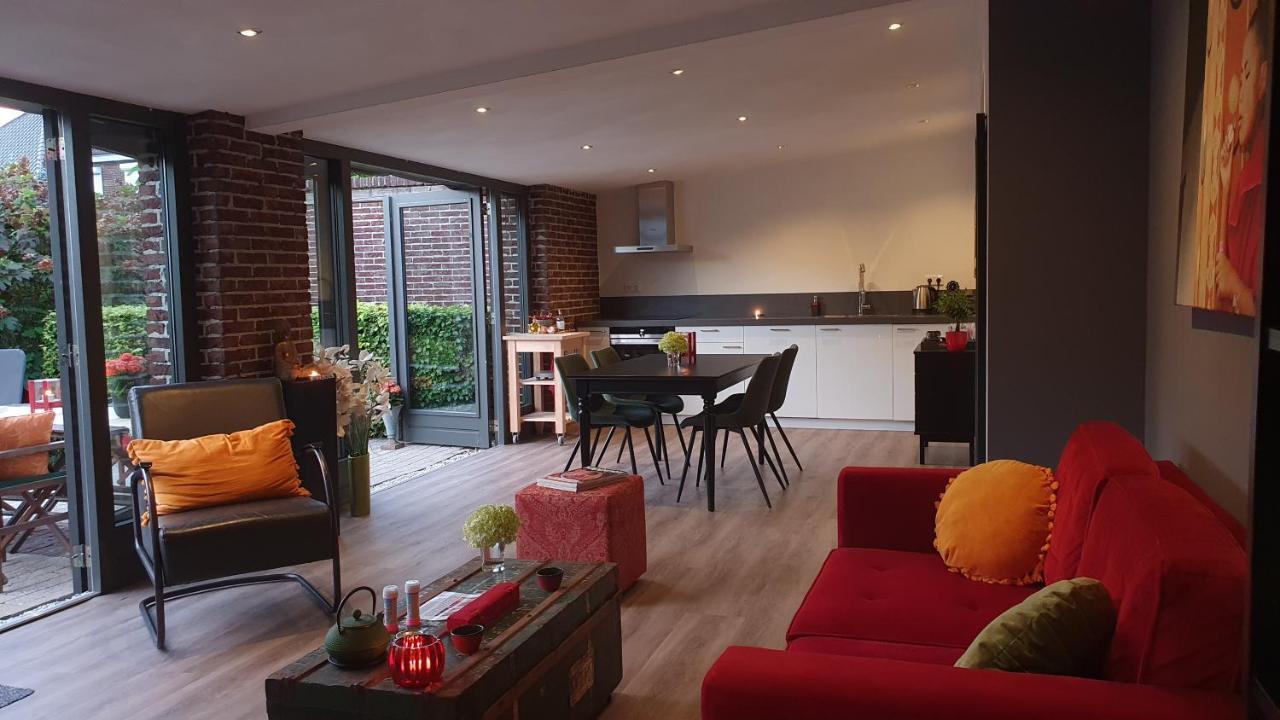 Downtown Hideaway, B&B Grand Deluxe Eindhoven Extérieur photo