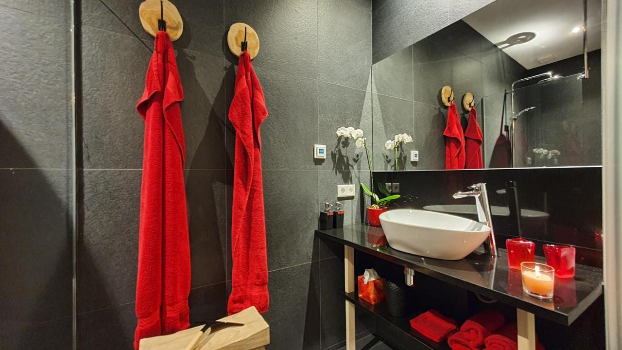 Downtown Hideaway, B&B Grand Deluxe Eindhoven Extérieur photo